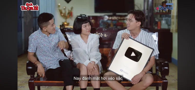 Vinh Trần trong hồ sơ năng lực của Chu Makeup